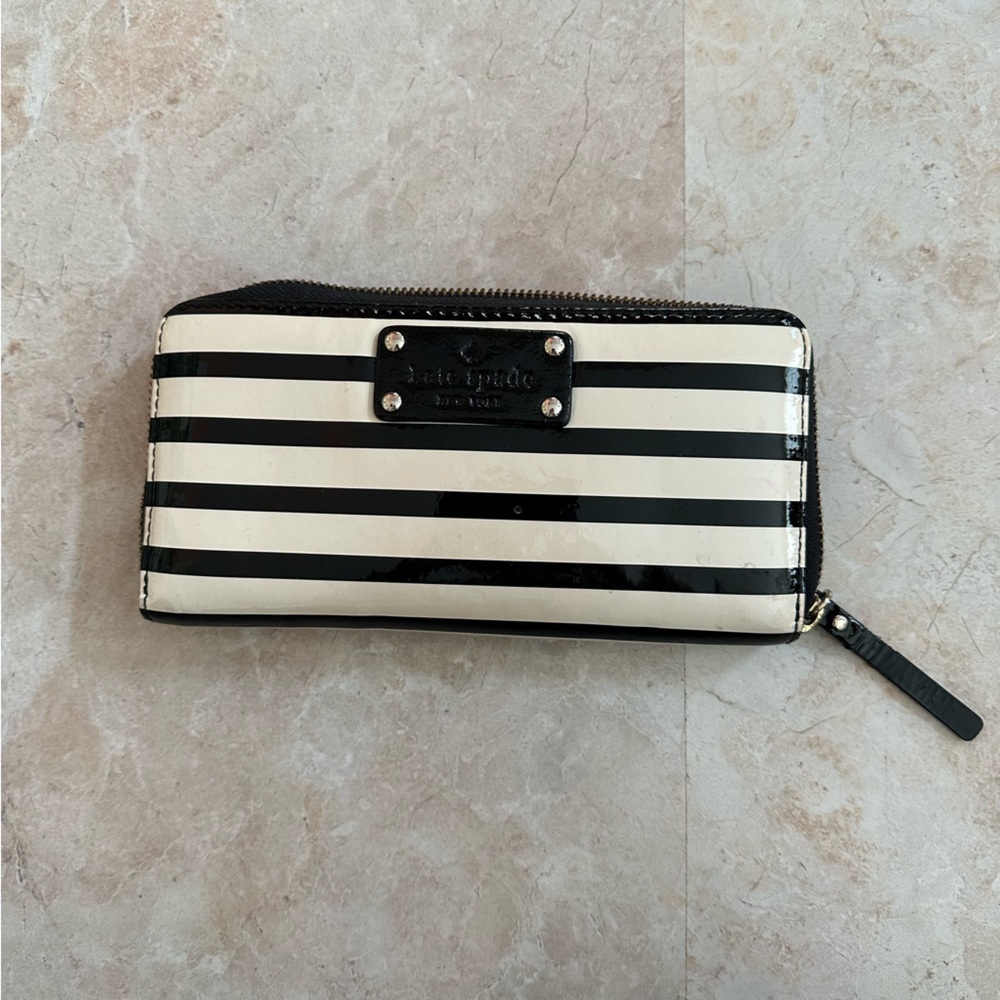 Kate Spade Black + White Patent Leather Wallet